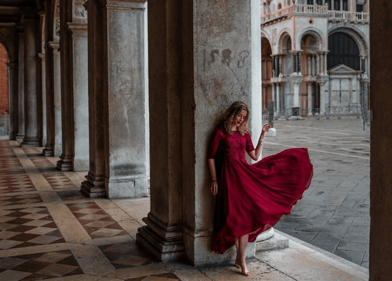 A-Line Scoop Neck Asymmetrical Chiffon Evening Dress With Beading Sequins