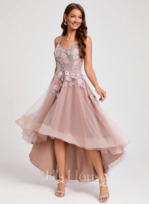 JJ's House Zelis
Lace Midi Dress